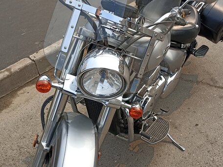 2006 Suzuki Boulevard C50, серебристый, 495000 рублей, вид 3
