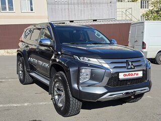 2022 Mitsubishi Pajero Sport III Рестайлинг, серый, 5200000 рублей, вид 1