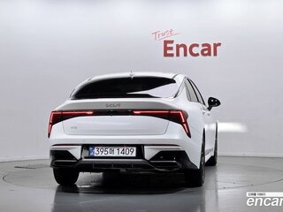 2026 Kia K5 LPi III Рестайлинг, белый, 2770000 рублей, вид 4