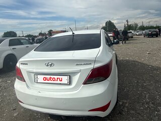 2015 Hyundai Solaris I Рестайлинг, белый, 850000 рублей, вид 3