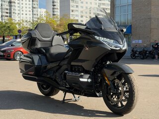 2024 Honda GL 1800 Gold Wing, серый, 3199990 рублей, вид 2