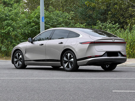 2024 Changan Qiyuan A07, серебристый, 3150000 рублей, вид 4