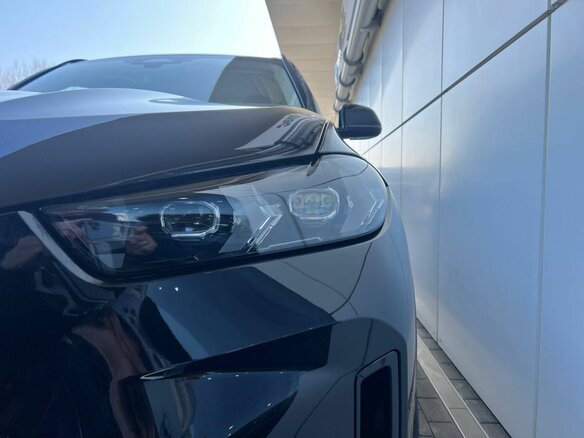 2025 BMW X5 Long 30Li IV (G05/G18) Рестайлинг, чёрный, 10990000 рублей - вид 3