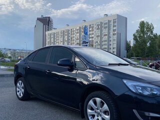 2013 Opel Astra J Рестайлинг, чёрный, 700000 рублей, вид 2