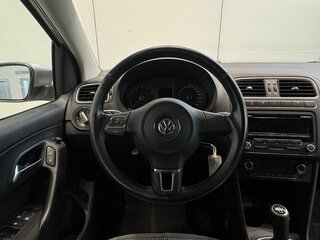 2011 Volkswagen Polo V, серебристый, 950000 рублей, вид 5