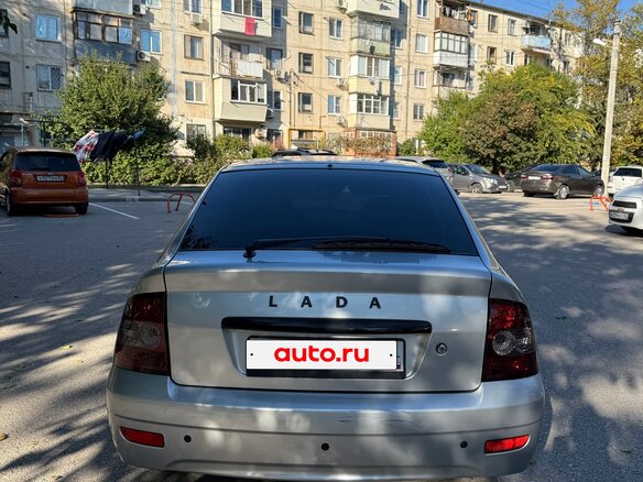 2010 Lada (ВАЗ) Priora I, серебристый, 370000 рублей - вид 5