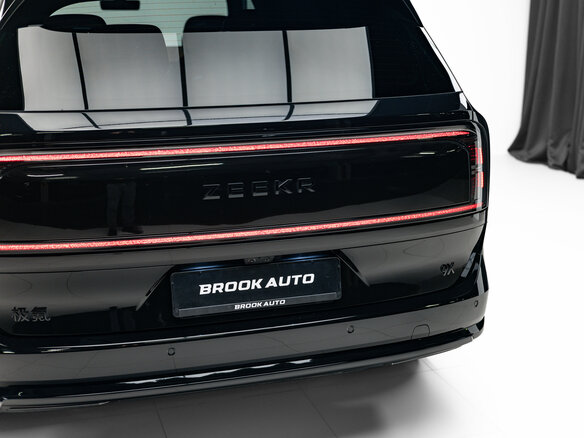 2026 Zeekr 9X 55 kWh (до 3.5 т), чёрный, 13190000 рублей - вид 37