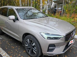 2025 Volvo XC60 II Рестайлинг, золотистый, 6550000 рублей, вид 3