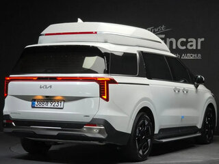 2023 Kia Carnival IV Рестайлинг, белый, 6020000 рублей, вид 2