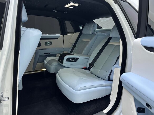 2025 Rolls-Royce Ghost Extended II Рестайлинг (Series II), белый, 43000000 рублей - вид 14