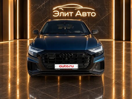 2021 Audi Q8 55 TFSI I (4M), синий, 9690000 рублей, вид 3
