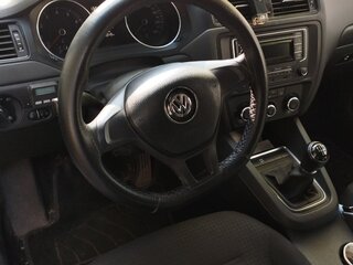 2015 Volkswagen Jetta VI Рестайлинг, белый, 800000 рублей, вид 4