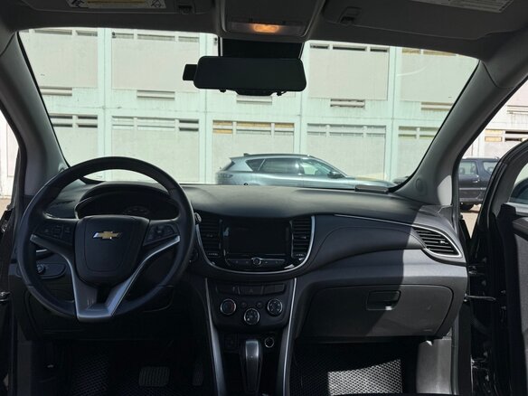 2020 Chevrolet Trax I Рестайлинг, чёрный, 1555000 рублей - вид 16