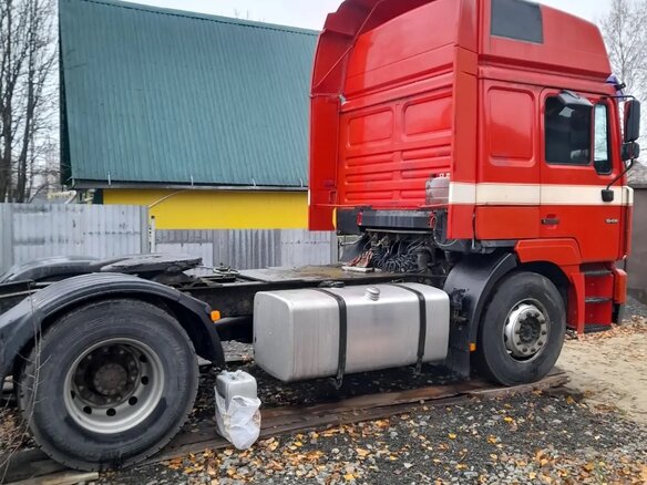 2000 MAN F 2000, красный, 1050000 рублей - вид 39