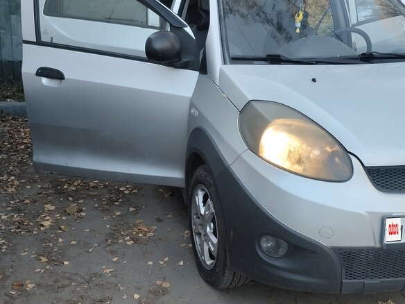 2011 Chery IndiS (S18D) I, серебристый, 220000 рублей - вид 1
