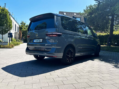 2023 Volkswagen Multivan T7, серый, 4515000 рублей, вид 4