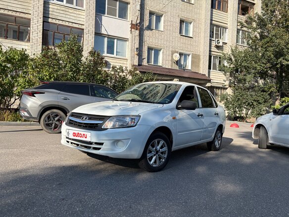 2014 Lada (ВАЗ) Granta I, белый, 315000 рублей