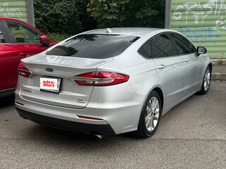 2019 Ford Fusion (North America) II Рестайлинг, серый, 1400000 рублей, вид 4