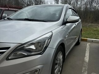 2014 Hyundai Solaris I, серый, 1050000 рублей, вид 4