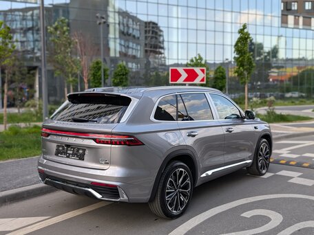 2026 Geely Monjaro (Xingyue L) I Рестайлинг 2 (China Market), серый, 3985000 рублей, вид 2