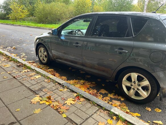 2010 Kia Ceed I Рестайлинг, серый, 380000 рублей - вид 11