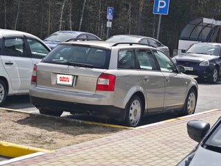 2002 Audi A4 II (B6), серый, 650000 рублей, вид 4