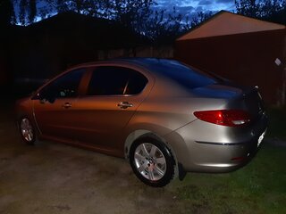 2013 Peugeot 408 I, бежевый, 490000 рублей, вид 5