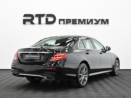 2019 Mercedes-Benz E-Класс 200 V (W213, S213, C238), чёрный, 4100000 рублей, вид 2