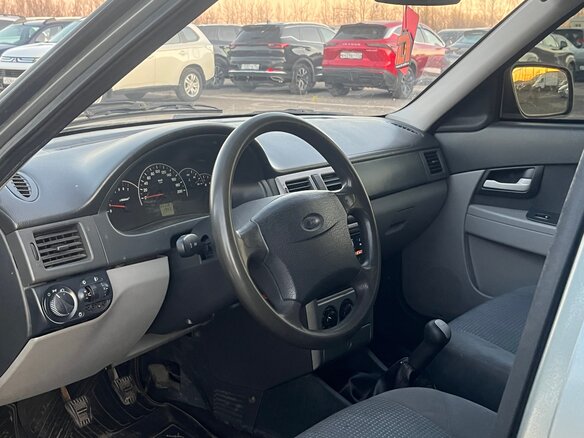2008 Lada (ВАЗ) Priora I, зелёный, 269999 рублей - вид 8