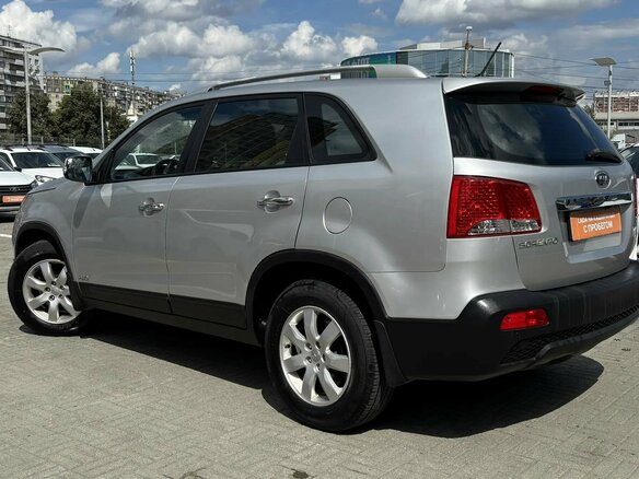 2012 Kia Sorento II Рестайлинг, серебристый, 1250000 рублей - вид 5