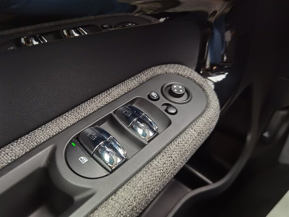 2022 Mini Countryman Cooper II Рестайлинг, зелёный, 2900000 рублей - вид 15