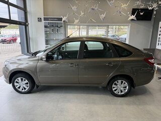2026 Lada (ВАЗ) Granta I Рестайлинг, коричневый, 1160000 рублей, вид 2