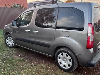 2010 Peugeot Partner II, серый, 650000 рублей, вид 3