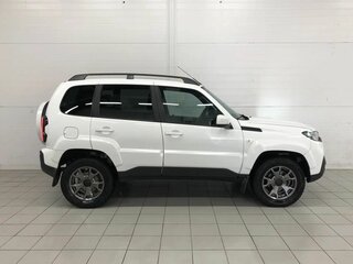 2022 Lada (ВАЗ) Niva Travel I, белый, 1100000 рублей, вид 4