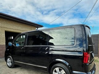 2020 Volkswagen Multivan T6 Рестайлинг, чёрный, 6800000 рублей, вид 4