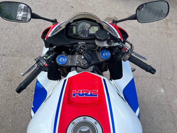 2013 Honda CBR 600RR, белый, 640000 рублей - вид 16