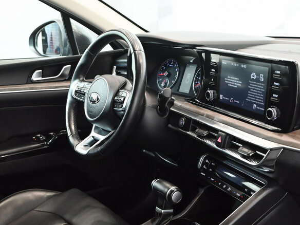 2021 Kia K5 III, серый, 2860000 рублей - вид 12