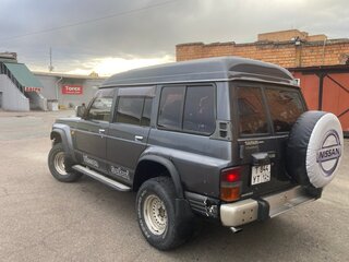 1989 Nissan Safari IV (Y60), серый, 800000 рублей, вид 3