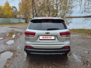 2017 Kia Sorento III Prime, серый, 2340000 рублей, вид 4