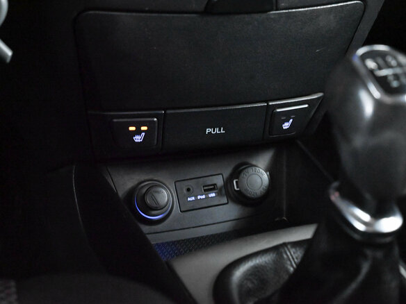2011 Hyundai i30 I Рестайлинг, серебристый - вид 13