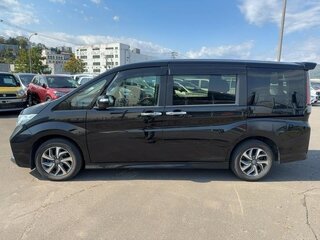 2017 Honda Stepwgn Spada V, чёрный, 1300000 рублей, вид 1