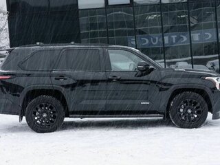 2025 Toyota Sequoia III, чёрный, 14140000 рублей, вид 4