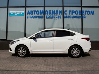 2018 Hyundai Solaris II, белый, 1055000 рублей, вид 2
