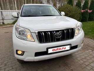 2011 Toyota Land Cruiser Prado 150 Series, белый, 2450000 рублей, вид 3