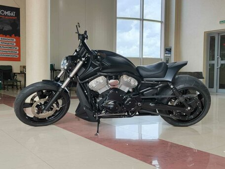 2004 Harley-Davidson V-Rod, чёрный, 1190000 рублей, вид 2