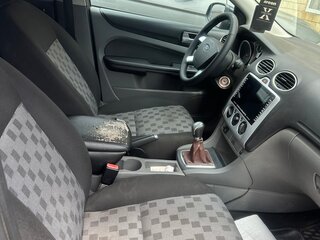 2009 Ford Focus II Рестайлинг, серый, 419980 рублей, вид 4