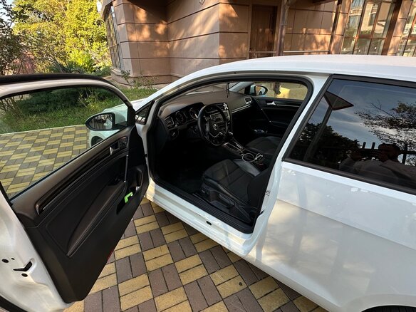 2013 Volkswagen Golf VII, белый, 1550000 рублей - вид 11