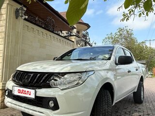 2017 Mitsubishi L200 V, белый, 2000000 рублей, вид 1