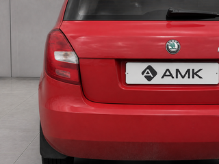 2011 Skoda Fabia II Рестайлинг, красный, 310000 рублей, вид 5