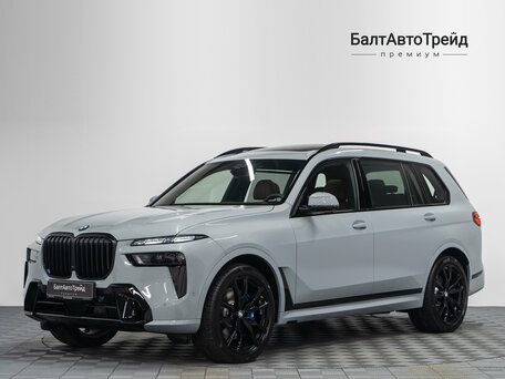 BMW X7 I (G07) Рестайлинг